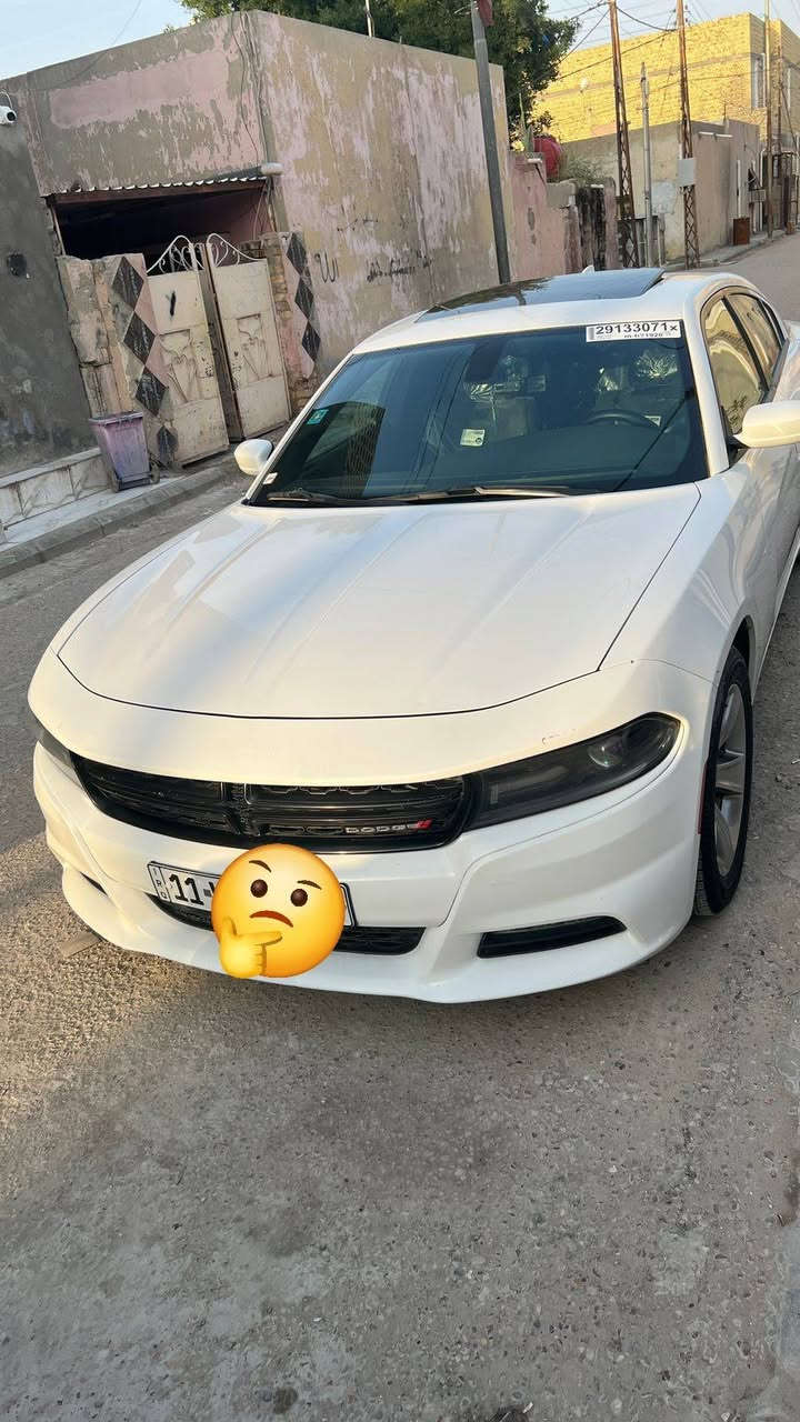 السلام عليكم 
دوج جارجر 2018 اصل 
مكينة 3600 SXT 
رقم بغداد باسمي 

ماشية80 mi حقيقي 
كفاله عامه كلين تايتل 
 فول مواصفات 
فتحه
رادار جانبي 
نقطه عمياه 
كشنات حضن 
شاشة كبير تدعم كار ابلي واندرويد 
حساسات خلفيه 
ويل كب حجم 18 ابلادي

حداديه جديده 
كير مكينه مكفوله 

السعر 240

مكان ناصرية مركزة

رقم هاتف للاستفسار 
***********
