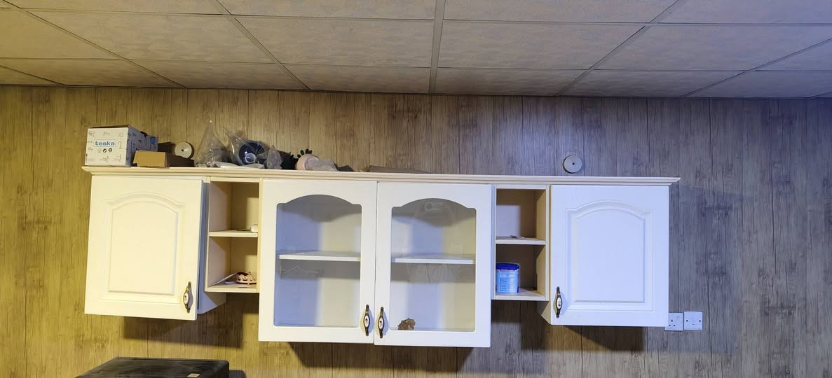 كاونتر للبيع للاستفسار الاتصال ***********
بغداد حي الجهاد
