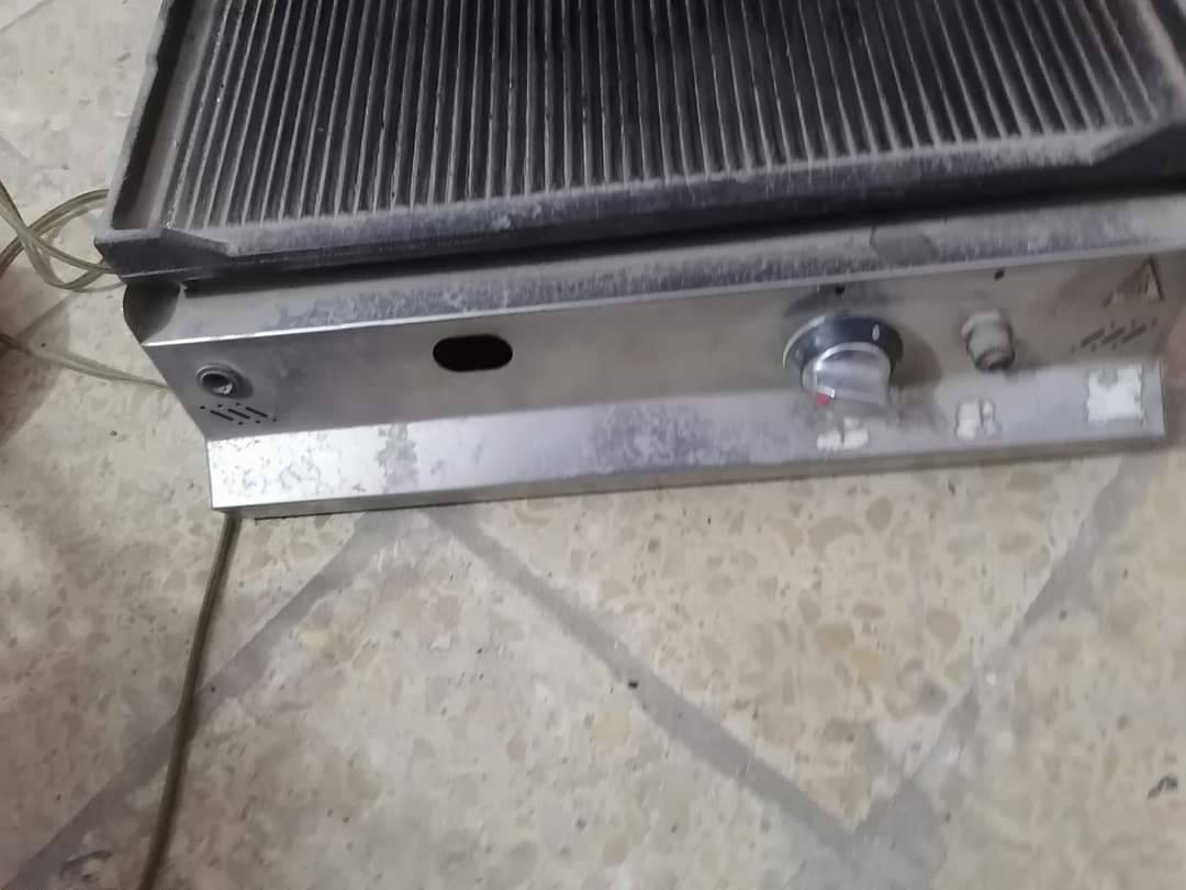 صاجيه اصليه نضيفه جدا للبيع سعر ١٥٠٠٠٠


**إذا كنت صاحب هذا الإعلان وتريد حذفه لأي سبب، رجاءا أرسل رسالة إلى الدعم الفني**