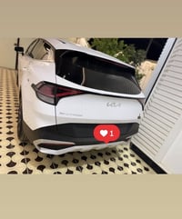 للبيع سبورتج 2025 فول موصفات عدى فتحه بدون ضبغ باسمي سياره كله بدون ضب...