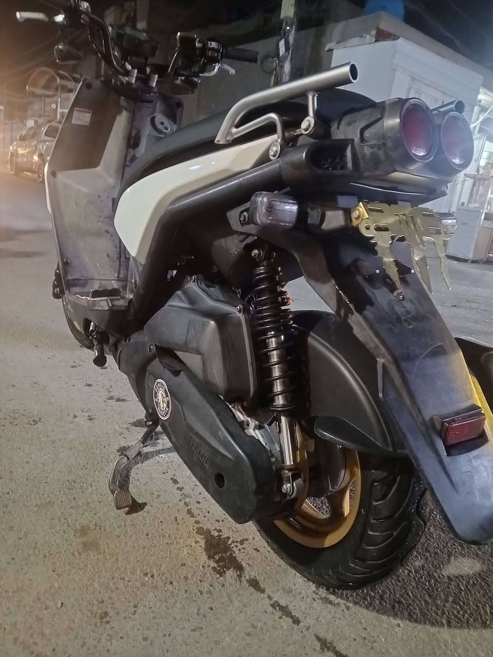 السلام عليكم دراجه سكنس جبلي للبيع كفالة عامة الكهربائيات كلهة شغاة اوراقه موجودة دراجة رمبة السعر مليون 300 وبيهة مجال بسيط مكاني بغداد البلديات الرقم ***********
