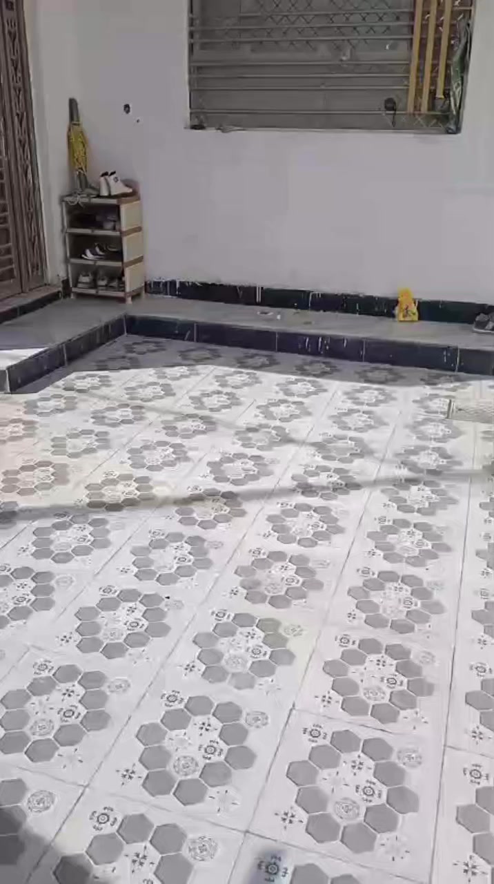 يا الله السلام عليكم اخوان دار للبيع مساحه 200 متر بنيان حديث طابو زراعي سند
 25 متوفره كافه الخدمات العنوان حله تقاطع العلويه شريفه بنت الحسن عليه السلام***********
