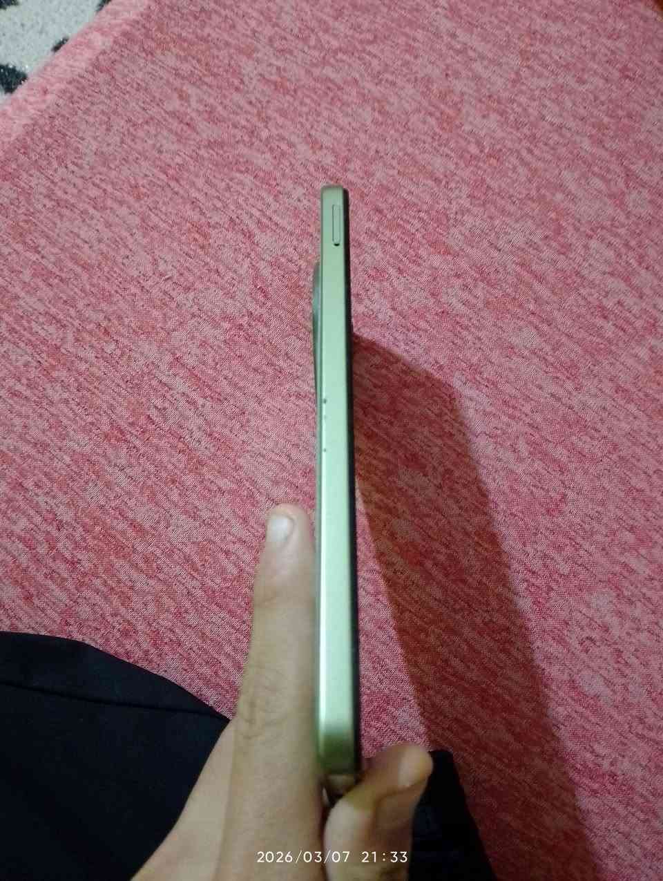 جهاز ريدمي اس 14 جهاز جديد نضيف ذاكره 256  جهاز جديد بس مبدل بي شاشه وكاله اصليه بس مكاني بصره سعره 140 بي مجال بدون محلقاته هيج ابيعلك واتساب *********** موجود
