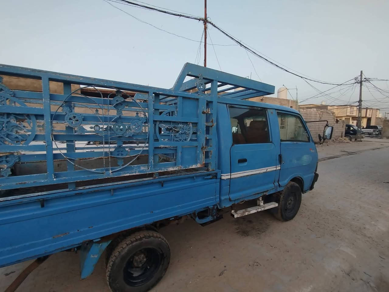 السلام عليكم 
سياره بنكو للبيع موديل ٩٢ جاهزه مكفوله كير محرك اكسن 
العنوان نجف قضاء مناذره 
***********
