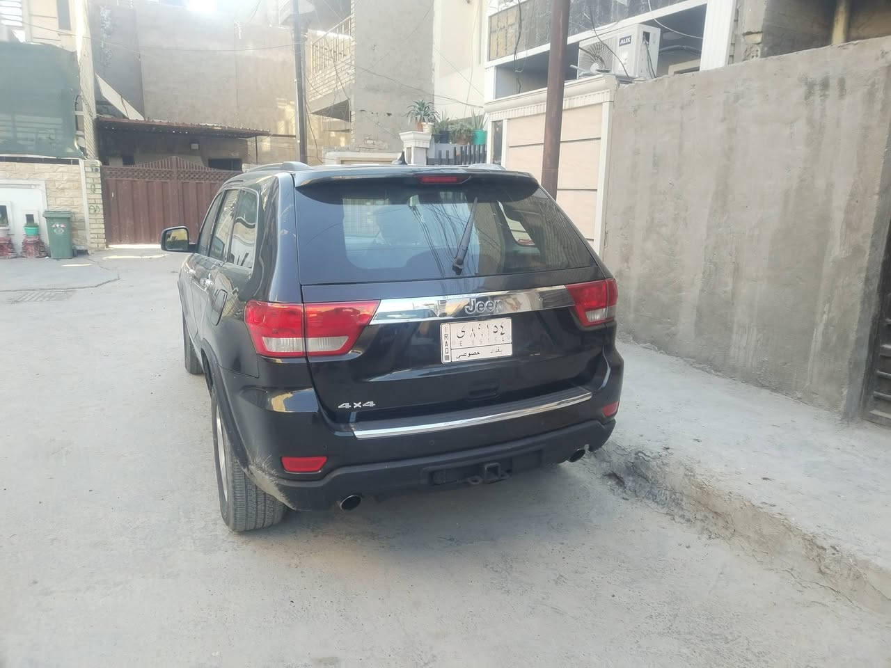 السلام عليكم جيب هيمي 2013 كلين  مابيه لا ضربه ولا صبغ
السيارة كل نقص مابيه
مكانه بغداد الدورة تحويل ثاني يوم معروضة 155وبيها مجال
للاستفسار الاتصال ***********
