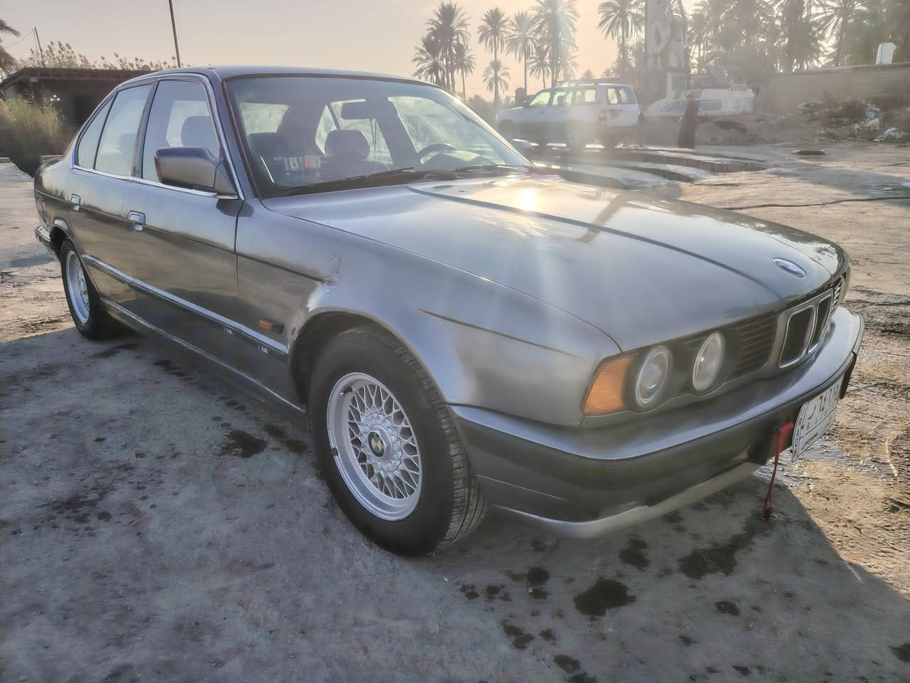 للبيع حجم ٥٢٥
رقم انبار شرط لمداور مالك بلحله

***********
