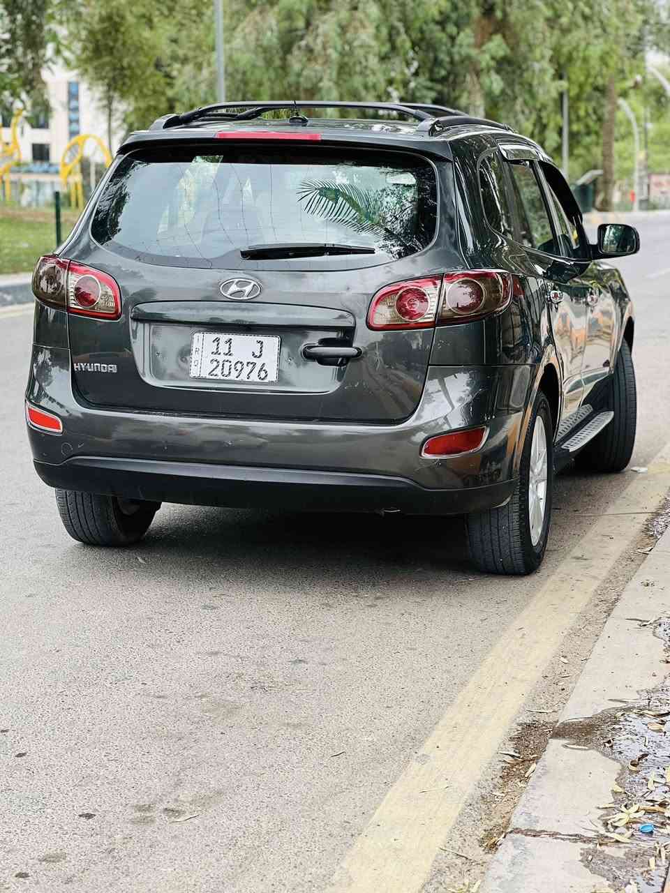 السلام عليكم ورحمة الله وبركاته 

Hyundai Santa Fe 

موديل 2010 وارد 🇺🇸

v6
سيارة بدون ضرر (فقط تعيار بنيد وباب)

كير محرك خير من الله  حدادية صدر تدفئة 

تبريد بالكشنات رقم بغداد أنكليزي الجديد 

تحويل مباشر شاشة كامرا فطعتين تبريد 

تحكمات ستيرن سونار مرفق مع الصور

مكان السيارة بعقوبة الجديدة 

السعر  $ 123 

اتصل أو على الواتساب 
***********
