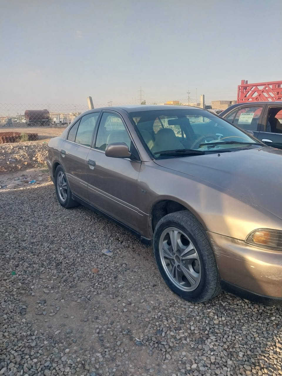 مستيبوشي كلن موديل 2001 محرك 6 سلندر محركه بلادي محرك وكير خير من الله السياره نضيفه وحلوه بس دشبول مو حلو السعر 28 وبيه مجال المكان ديالى خان بني سعد للاستفسار الإتصال على الأرقام،، ***********،، ***********،،
