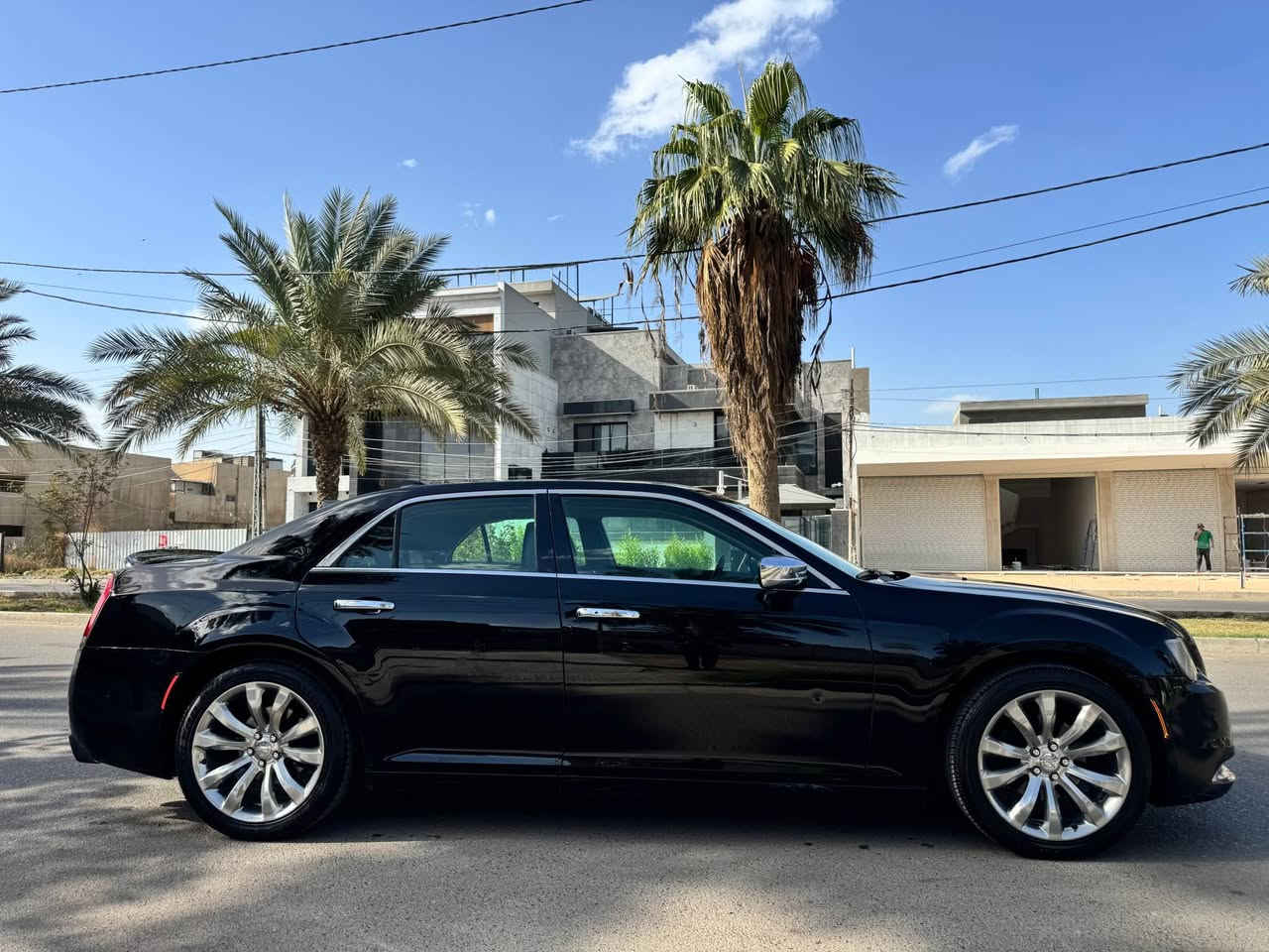 السلام عليكم 
اوباما موديل 2018 وارد امريكي حادث خلفي جاملغات الخلفية والجنطة 
مواصفات عادية 
كراسي كهرباء 
شاشة وكاميرا 
وباقي المواصفات معروفة 
مكان السيارة بغداد السيدية 
*********** بغداد, العراق
