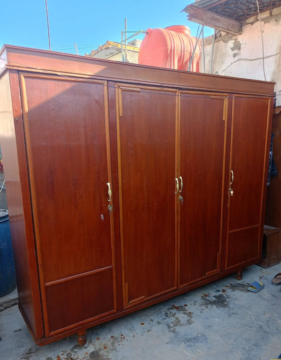 كنتور اللبيع صاج تزكام ار4بيبان نضيف سعر 165 العنوان العمارات الملح مقابيل حي الخضراء قرب مدرسه رقيه الانصاري قرب فلاح المضمد *********** عمارة, ميسان
