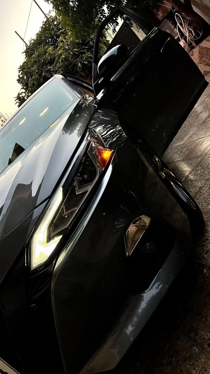 نيسان التيما 2022 ( SR Midnight )

فئه خاصه : رياضيه SR(MID NIGHT) 
(مكان السياره موصل)

بدون ايرباك 100‎%‎
بدون صبغ حادث خفيف 
بيها حالوب خفيف ما يبين بالعين 
خشم البوند معدل pdr شغل درجة اولى 
المواصفات.. 
فول 1/1 
سلايد روف 
بصمة تشغيل
بصمة أبواب 
تشغيل عن بعد     
شفتات ستيرن 
دبل جام عزل فول 
كشن جلد + مخمل 
تدفئة بالكشنات 
كشن كهرب 
داخل مطعم فايبر كاربون     
لايت زينون                                             
 لد داخلي و خارجي مع الترحيب
اشاير بالمري 
توقف ذاتي مانع الاصدام 
مثبت سرعه مع تحديد المسار
دواخل اسود  
 رادارات مع توقف ذاتي
نقطه عمياء 
تحكم ستيرن 
شاشه كبيره 
ويل كروم  ١٩ اسود  بلادي
بلوتوث
حساس خلفي
شاشة عطلات
حساس اطارات 
حجر بيئة شرط 
ماشية 39 الف ميل 
محرك 2.5 تنفس طبيعي 
رقم اربيل
***********
