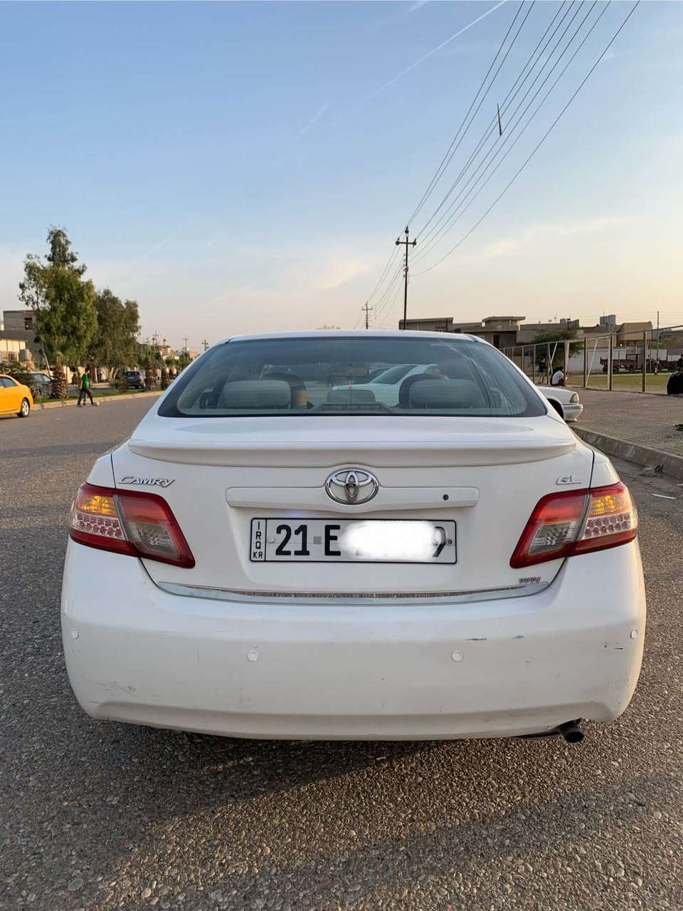 سلام عليكم 
للبيع كامري 2010 خليجي 
بيه جاملغ صبغ وباردين فقط 
محرك مفتوح . بدون عيب 
سيارة نضيفه بدون نقص 
*********** كركوك, العراق
