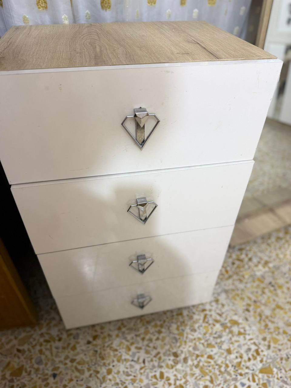 غرفه تركيه اصلي ونضيفه للبيع العنوان نجف حي سلام الي يريدهه يتواصل خاص


**إذا كنت صاحب هذا الإعلان وتريد حذفه لأي سبب، رجاءا أرسل رسالة إلى الدعم الفني**