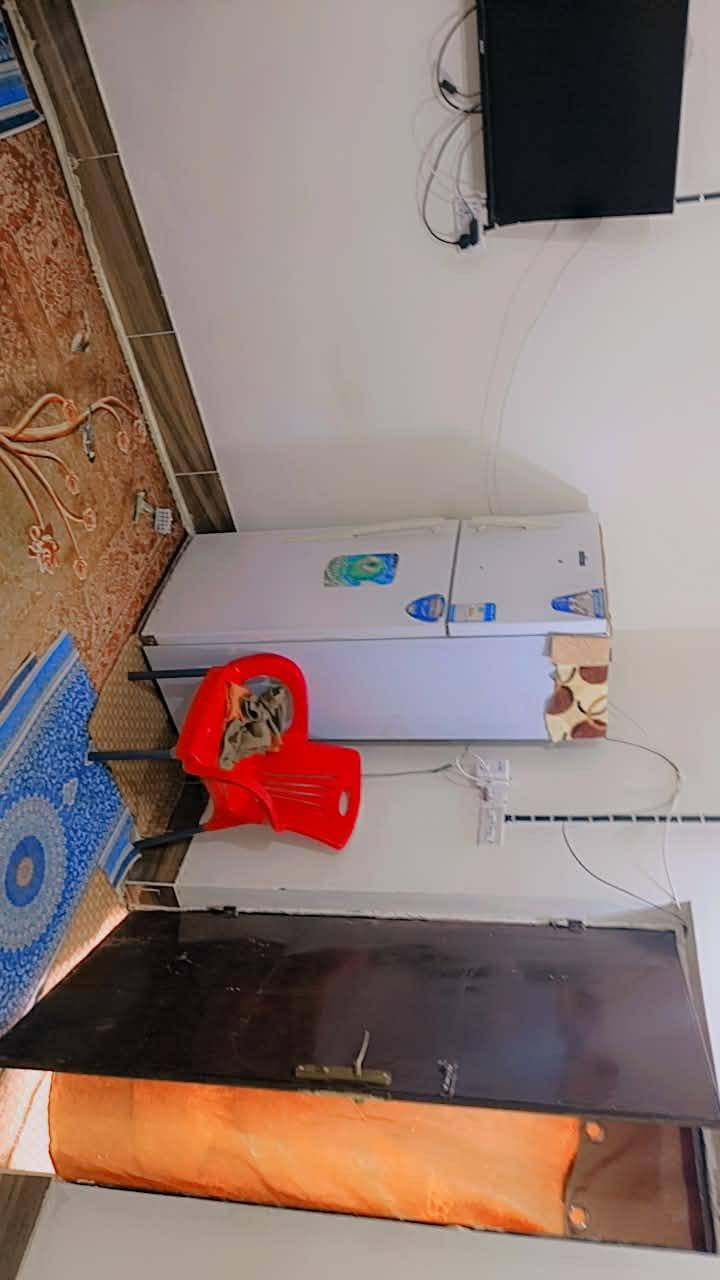 دار للبيع زراعي لام الخيل قريب حي العسكري غرفه وهول مطبخ صحيات نظيف كلش سعر 25 وبيه مجال شراي تصل ***********
