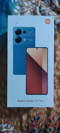 شاومي ريدمي نوت 13 برو ذاكرة 512 نظافة 100٪ كامل مع الملحقات السعر 300...