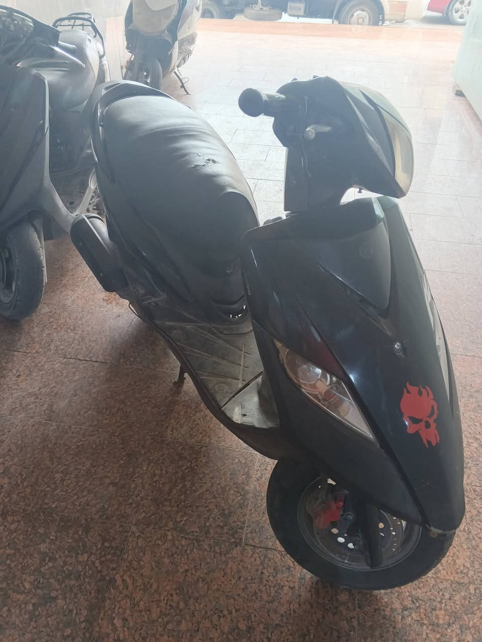 سلام عليكم ماكس ثعلب الدراجه نضيفه كفرات كله مختم خير من الله والدراجه ممفتوحه والسعر اتصل على هاذا الرقم ***********
