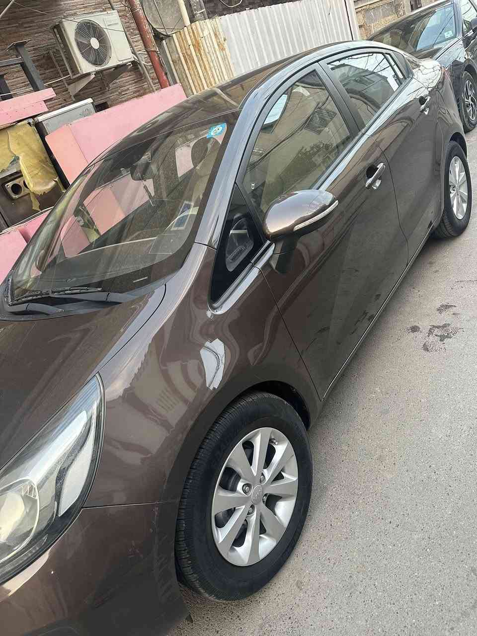 ريو 2014 خليجي مكفوله من الصبغ ماشيه 77 مابيهه اي نقص السعر 90 الرقم ***********
