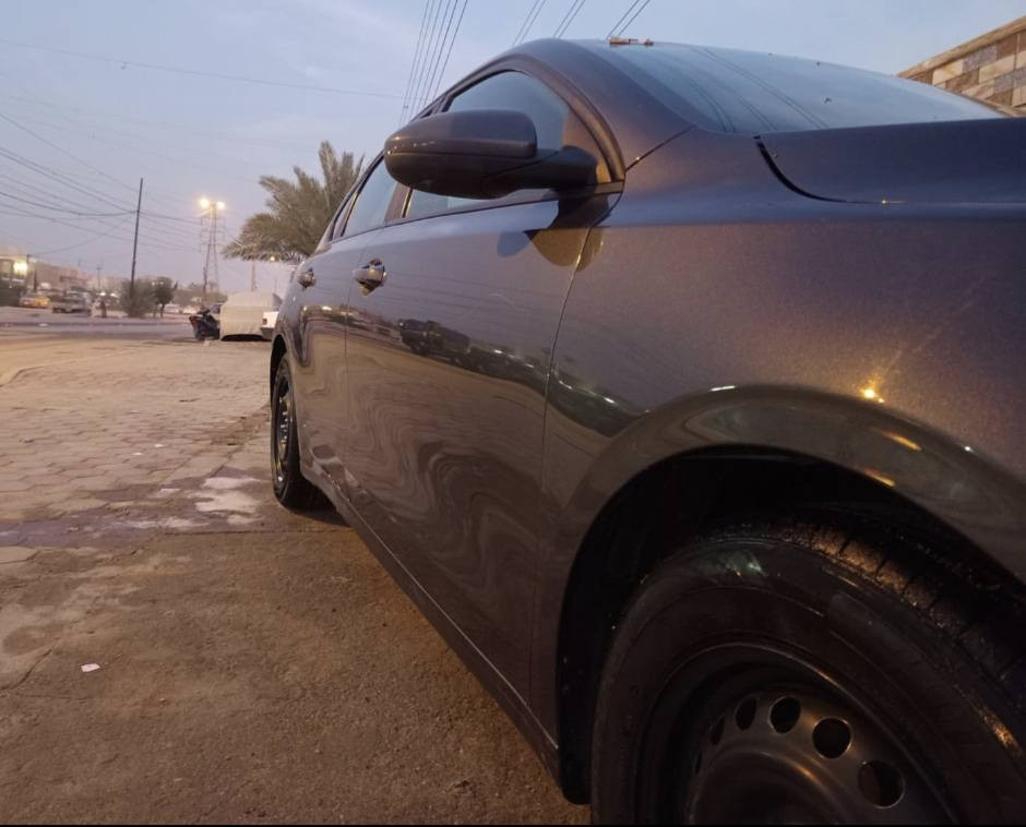 سلام عليكم ورحمة الله وبركاته فورتي ماشيه خمسين بعدها جديده وحادثها كدامكم كلش حلو محرك دوش كفاله وكير عادي وبسمي  غير حادثها مال امريكا كفاله عامه وشرط جديده برغي مامفتوح بلسياره شرط وظع شركه مكاني بغداد الغزاليه *********** وبي واتساب  السعر ١٢٥ ورقه بغداد, العراق
