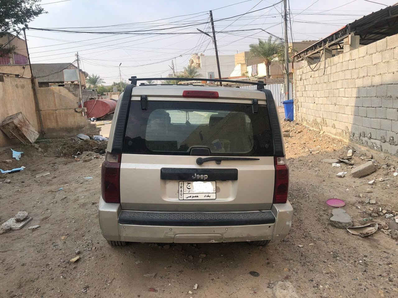 السلام عليكم جيب كوماندر للبيع موديل 2007محرك6سلندر 3.7
رقم السياره بغداد المكينة  گايمه بيها صبغ فقط الجاملغ الامامي الايمن السعر 75 ورقة
مكان السيارة تكريت 
 للأستفسار***********  
***********
