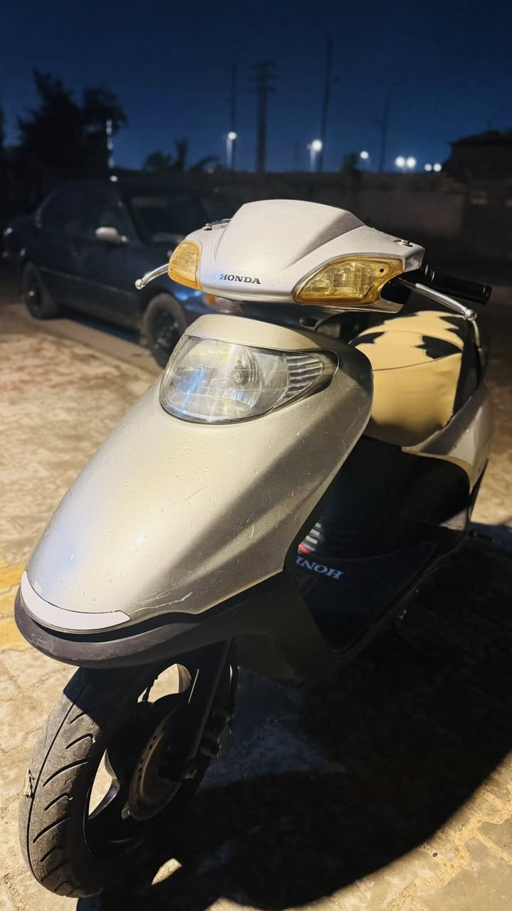 بيع دراجه سبيسي محرك مكفول على وضع شركات
كفرات تجاريه نظيفه زوج تايرات جدد
ماتصرف عليها الف دينار
للاستفسار 
***********
