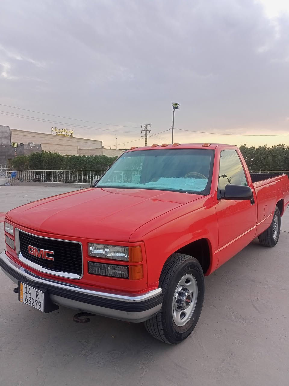 السلام عليكم 
موديل 91 رقم بصره بسمي رقم نگليزي لل31 هزه 26
جاهزه مكينه گير اكسن كفاله كهربائيات شغاله تخم تاير 
سياره احلى من صور السعر 65 وشراي بخدمته *********** مكاني بصره خور زبير
