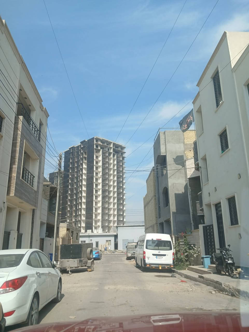 سلام عليكم 
عندي قطعة أرض اللبيع 
حي الجهاد الشارقة 
قرب مجمع النسيم 
المساحة ١٢٥ الواجة ٦ربع النزال ٢٠ 
بية جازة بناء المعاملة وصلة الضربة 
راسن اسويلك عدول اقرلك خلال ١٠ ايام 
تكدر تحسب قرضه بية جازة بناء 
الاستفسار على الواتساب  
*********** سيف
