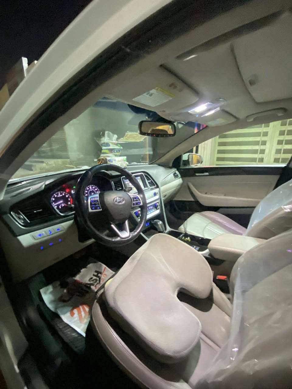 السلام عليكم _سوناته 2019_بيع ومراوس _لون ابيض
السياره وارد أمريكي 

ضربته الجاملغ الامامي وطرف البنيد 

السياره_فوللل لمتتد للخير حساسات رادرات فوللل 

مكينه 2400_GDi

السياره خير من الله حداديه تبريد تخم تاير جديد 

ماناقصه شي_اسبيره مانزل من امريكه 

مكاني بغداد _وسعره 166وبيه مجال


**إذا كنت صاحب هذا الإعلان وتريد حذفه لأي سبب، رجاءا أرسل رسالة إلى الدعم الفني**