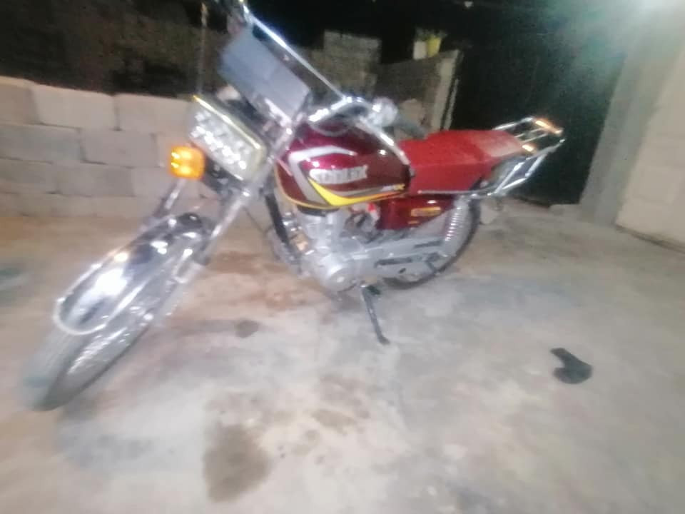 لبيع موديل 2021 اوراق كامل سعر 375 بيمجال ***********
