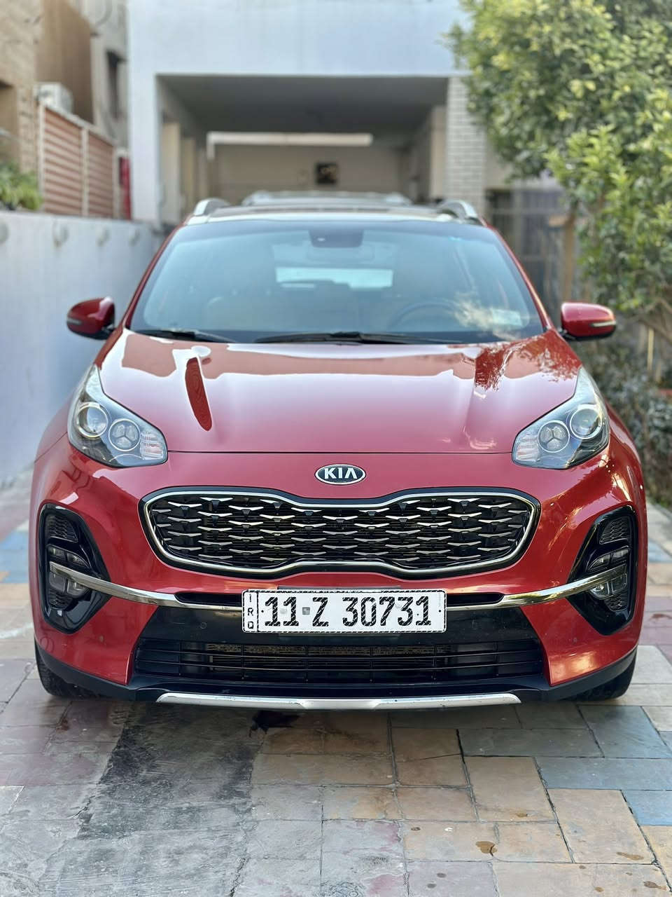 السلام عليكم
سبورتج 2020 خليجي gt line مكفوله من الدعاميه الاماميه للدعاميه الخلفيه ماشيه 127 الف كيلو جديده جداً  كير مكينه بلكارتون محرك 2000 دوش رقم بغداد تحويل ثاني يوم فول مواصفات 1/1 بانوراما , كشنات جلد لونين , سايد بريك بصمه , اوتو هولد , مانع انحدار , مود درايف , دركه حرف D , جنطه كهرباء , مري شفط , اشاير بلمري , بصمه تشغيل , تشغيل عن بعد , ترحيب عند الاقتراب , وبعد بيه هواي مواصفات مذاكره السعر 218 ورقه وبيه مجال بسيط للاستفسار *********** مكان السياره بغداد صليخ ال600
