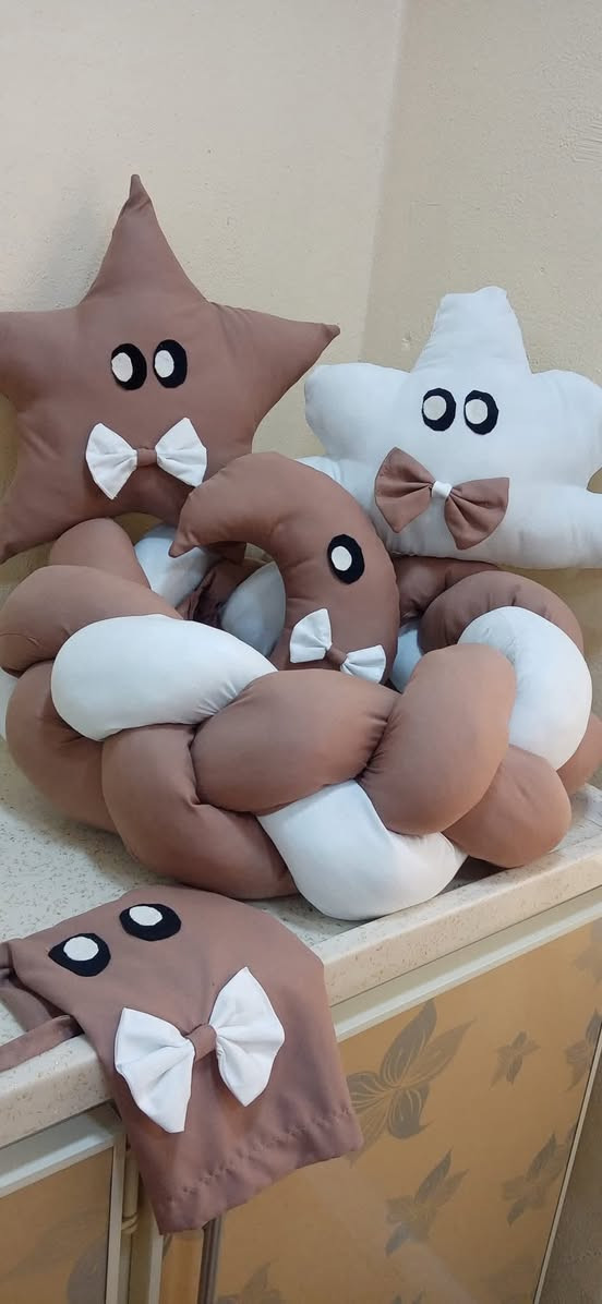 جلسة عربية ..أو ديوانية 😍
نشتغل حسب الطلب 
دواشك ومخدات وكوشات تكوات 
نشتغل وجوه أيضا 
تصلكم كاملة ..ب اسعار مناسبة 💥💥 
يوجد توصيل 
متوفر كل الالوان..
للحجز مراسلة الصفحة 🏵️


**إذا كنت صاحب هذا الإعلان وتريد حذفه لأي سبب، رجاءا أرسل رسالة إلى الدعم الفني**