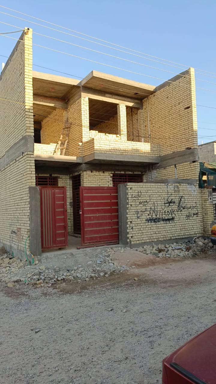 بيت هيكل البيع الزعفرانية الاربع شوارع زراعي النفطية الفرع 9مجاري ومي وكهرباء كامل وبنا درجة أولى الي يحب يتواصل ع هاذ رقم ***********
