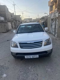 مهافي2012         سيارة جديدة   بيها ضربه بالتكمة فوك على كد شبر سيارة...