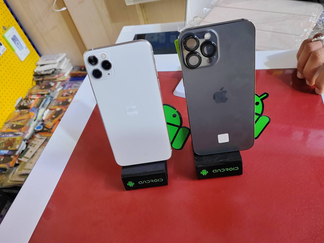 ايفوانات 15 عادي ذاكره 512 بطاريه 84 +ايفون 13 برو ماكس ذاكره 256 بطاريه 82 + ايفون 11 برو ماكس ذاكره 256 بطاريه 95


**إذا كنت صاحب هذا الإعلان وتريد حذفه لأي سبب، رجاءا أرسل رسالة إلى الدعم الفني**