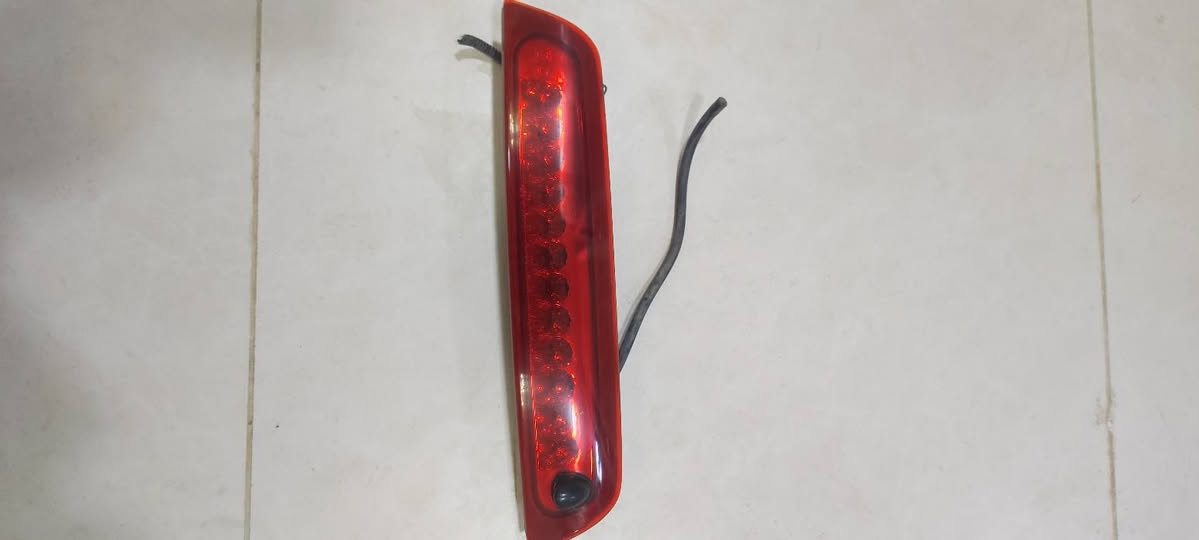 بطاين جنطه جانبيه موهافي خليجي+دكشنات تفصيخ خليجي+فسفورة دعامية خلفية+جگ تاير+شوته  +جوينات شوتة+لد باب جنطه ***********
