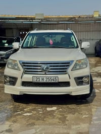 لكزس موديل 2015 بريم اصل بيه جاملغ وبنيد وتكمه الخلفيه 5اشبار صبغ سيار...