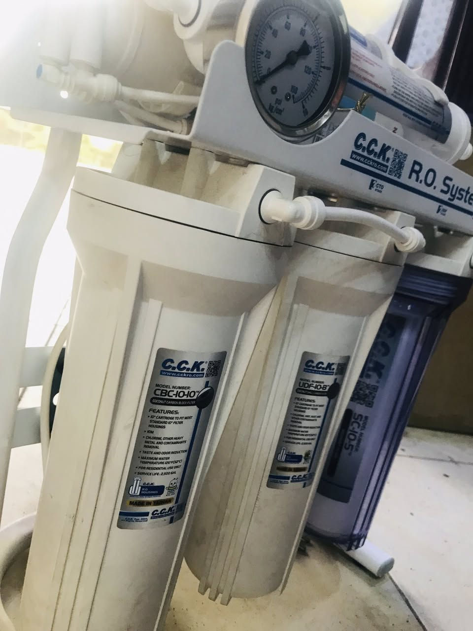 فلتر ماء منزلي عالي الجودة 💧
لأن صحة عائلتك تهمنا، وفرنالك فلتر ماء يقدّم لك ماء نقي وصحي طول الوقت بدون تعب ولا مصاريف إضافية.
✔️ ينقّي الماء من الشوائب والأتربة
✔️ يخفف الطعم والروائح غير المرغوبة
✔️ يحسّن طعم الماء بشكل واضح
✔️ مناسب للشرب والطبخ وتحضير الشاي 
✔️ عملي واقتصادي ويوفر عليك شراء الماء المعلّب
شرط. تايوان الاصلي 
📌 متوفر الآن
📩 للاستفسار أو الطلب راسلنا خاص
صحة عائلتك تبدأ من ماء نقي 💙


**إذا كنت صاحب هذا الإعلان وتريد حذفه لأي سبب، رجاءا أرسل رسالة إلى الدعم الفني**