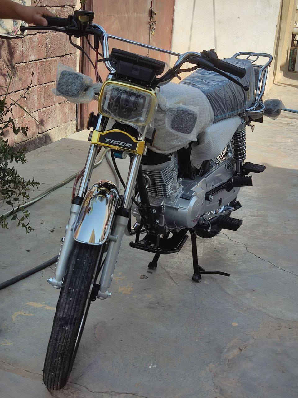 ماطور البيع، زيرو 2025، مستخدم 1شهر،
نوعيه، زمان،، 
السعر، 750الف وبي مجال، 
المكان ديالى جلولاء حي الجماهير، تصل ***********
