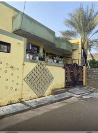 دار للبيع في بعقوبة سلام عليكم حي اليرموك الأولى الدليمات (الرحمة) 100...