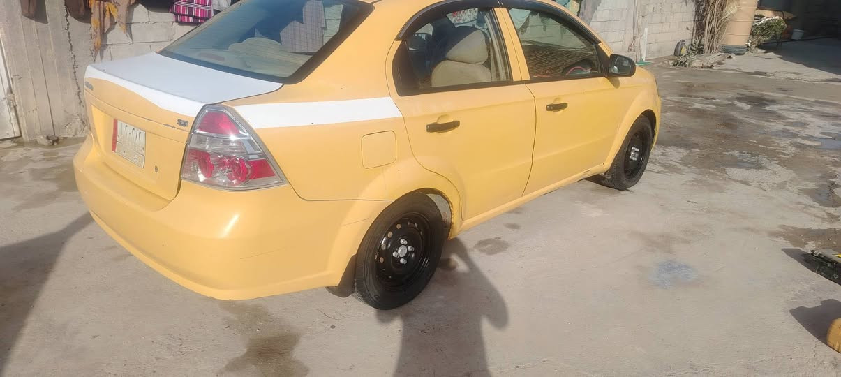 سلام عليكم افيو لبيع موديل ١١ مل شركه العام رقم بابل كير محرك حدادي تبري خير من الله جهزه السنويه له ٢٩ مصفر هيه وغرامات بيه بس الصندوك مرشوش اهثر جراد وهاي كدمك بل سونار السعر ٦٣ وبيه مجل مكان السياره بابل قرب العلويه شريفه ***********
