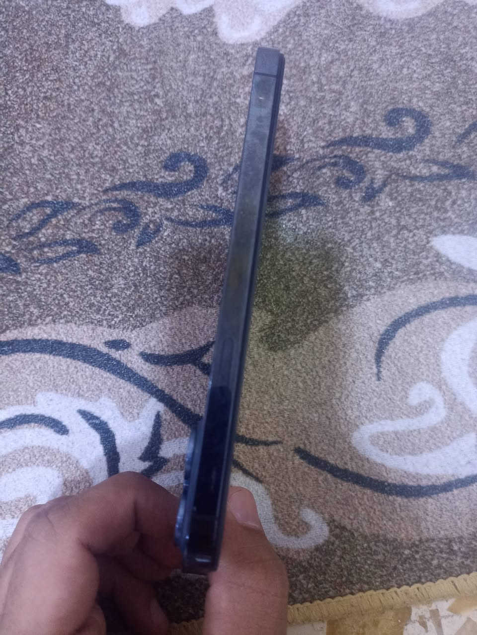 12 برو ماكس 
ذاكره 256
بطاريه 77
مبدل شاشه 
بصمه الوجهم مو شغاله
سعره 350
*********** واتساب
