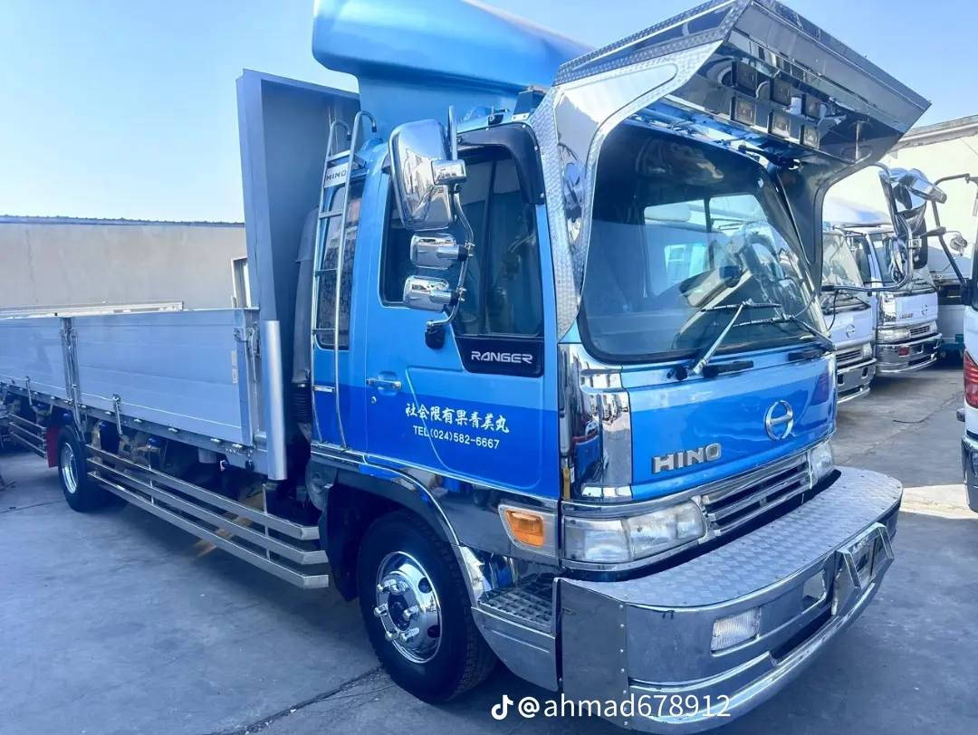 اخوان السلام عليكم هينو انكر 80 سوبر لا صرف ولا بخار 6 وربع بلادي تخم تاير موديل 2021 سنويه لل29 تثبيت موديل  السياره كفاله عامه ***********
