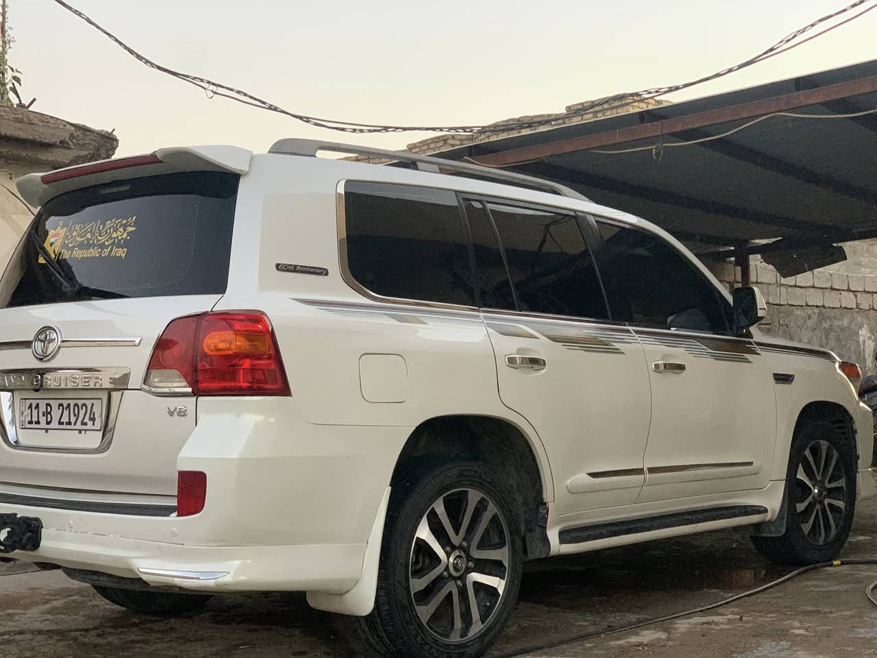 يالله السلام عليكم ورحمة وبركاته 
للبيع للبيع للبيع فقط 
لاندكروز ستينية 
موصفات للكزز 
محرك 5700
سيارة مكفولة من الصبغ و تبديل 
موديل 2010 
محرك كير مكفولة 
ماعده عندي بارد شبر 
رقم بغداد انكليزي
للسيارة بسم الوالد 
متواجد ع فيس


**إذا كنت صاحب هذا الإعلان وتريد حذفه لأي سبب، رجاءا أرسل رسالة إلى الدعم الفني**