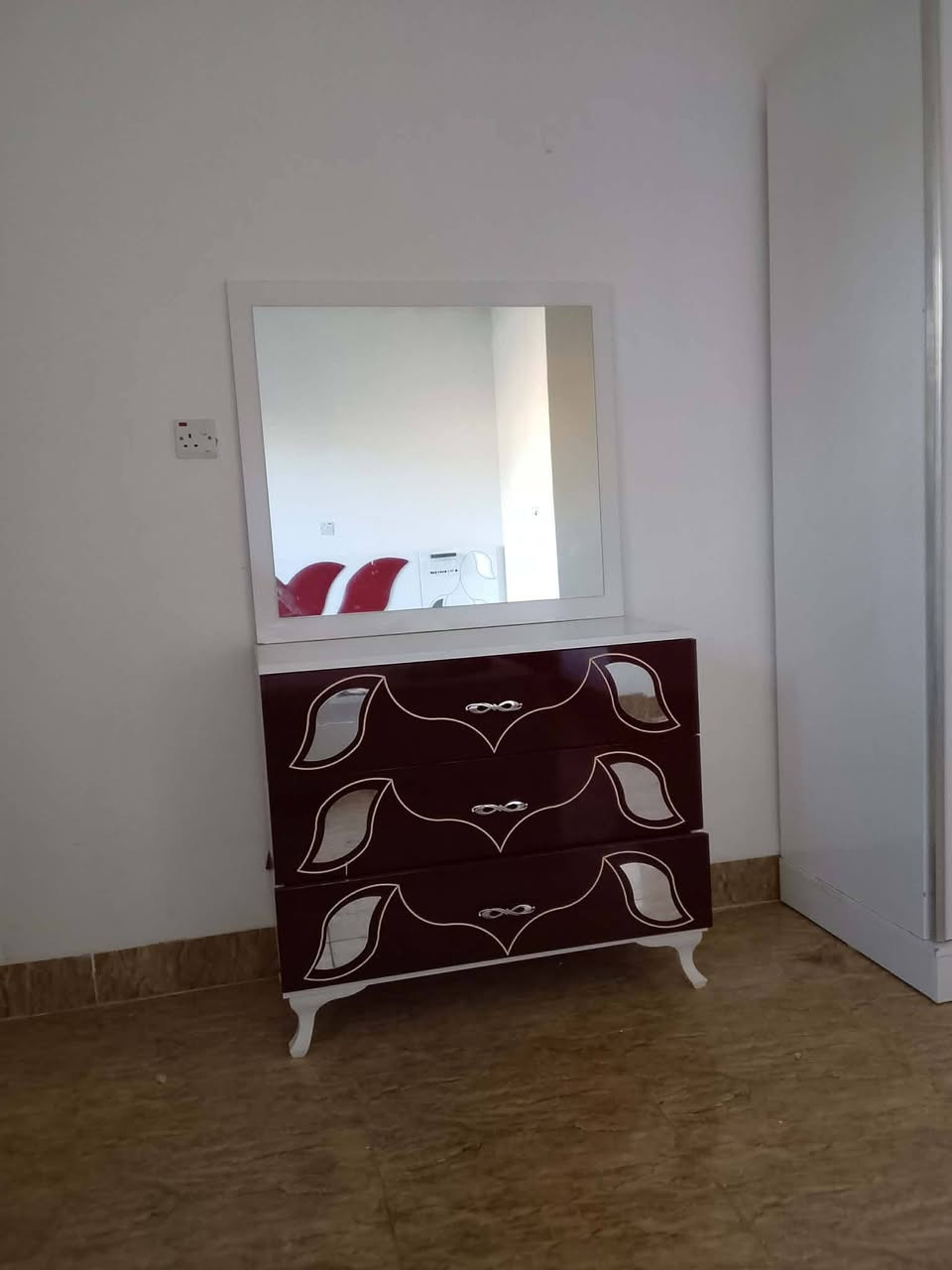 السلام عليكم غرفه نوم للبيع مستعلمه السعر 350 وبي مجال


**إذا كنت صاحب هذا الإعلان وتريد حذفه لأي سبب، رجاءا أرسل رسالة إلى الدعم الفني**