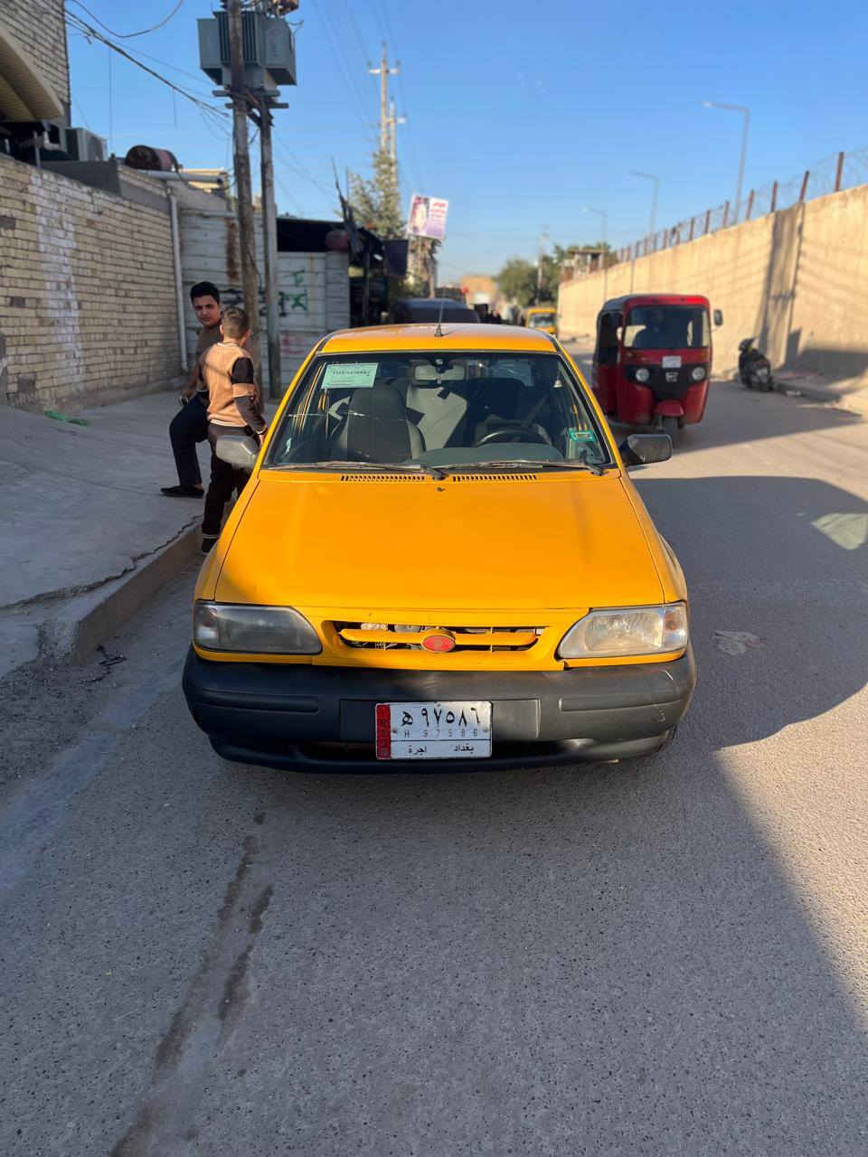 السلام عليكم سياره سايبه للبيع موديل 18 سياره بيها شاملغ تبديل فقط مكفوله شرعين 
كير محرك خير من الله صدر تخم تاير جديد 
السعر 45.وه بيهه مجال بصيط ***********
***********
