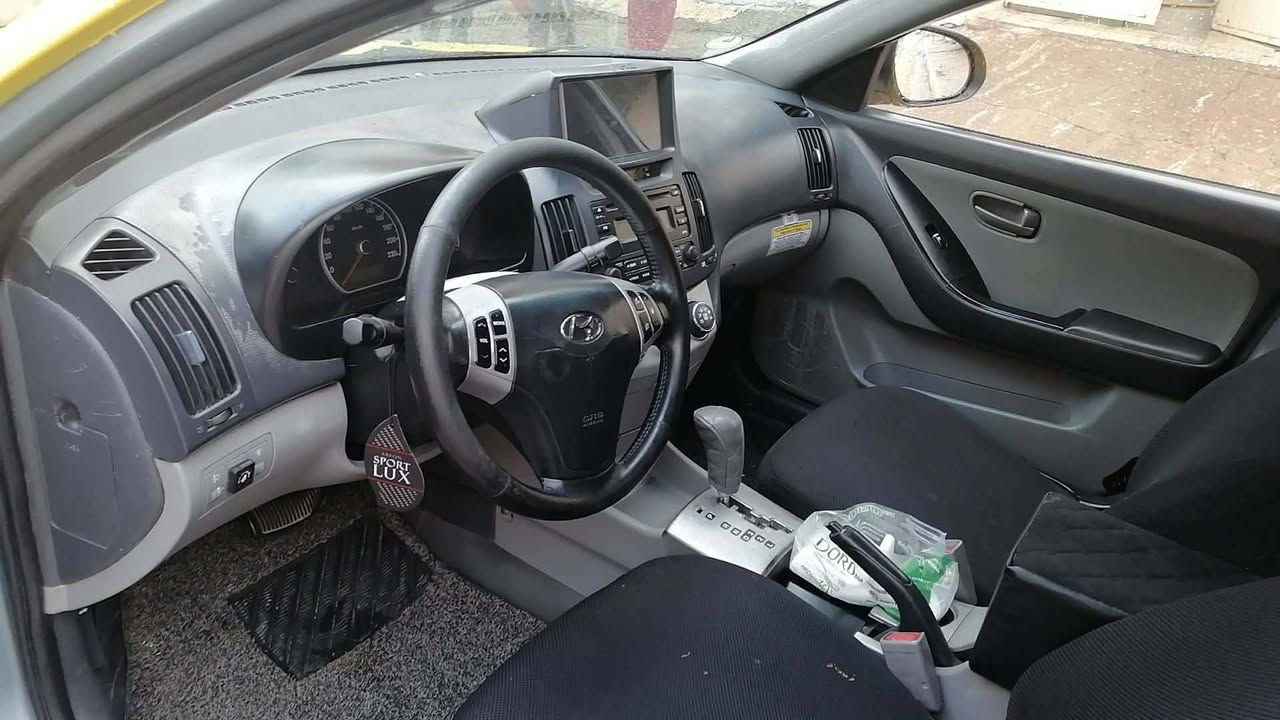 السلام عليكم 🙋
النترا 2010
رقم نينوى جديد
ضرر جاملغ  أمامي فقط
سياره حداديه وصبغ جديد طخم جديد
منضومه غاز +  كابون بانزين
السعر 123
***********
