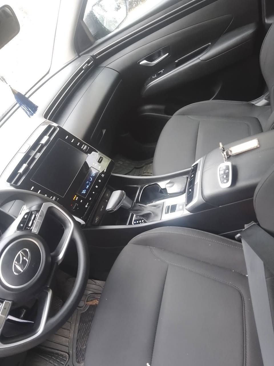 توكسن 2024 ماشيه 13 سياره فول مواصفات ضررها بوند وجملق. بدون داخل شرط  سياره بسمي رقم دهود سعره 190 

*********** 
***********
