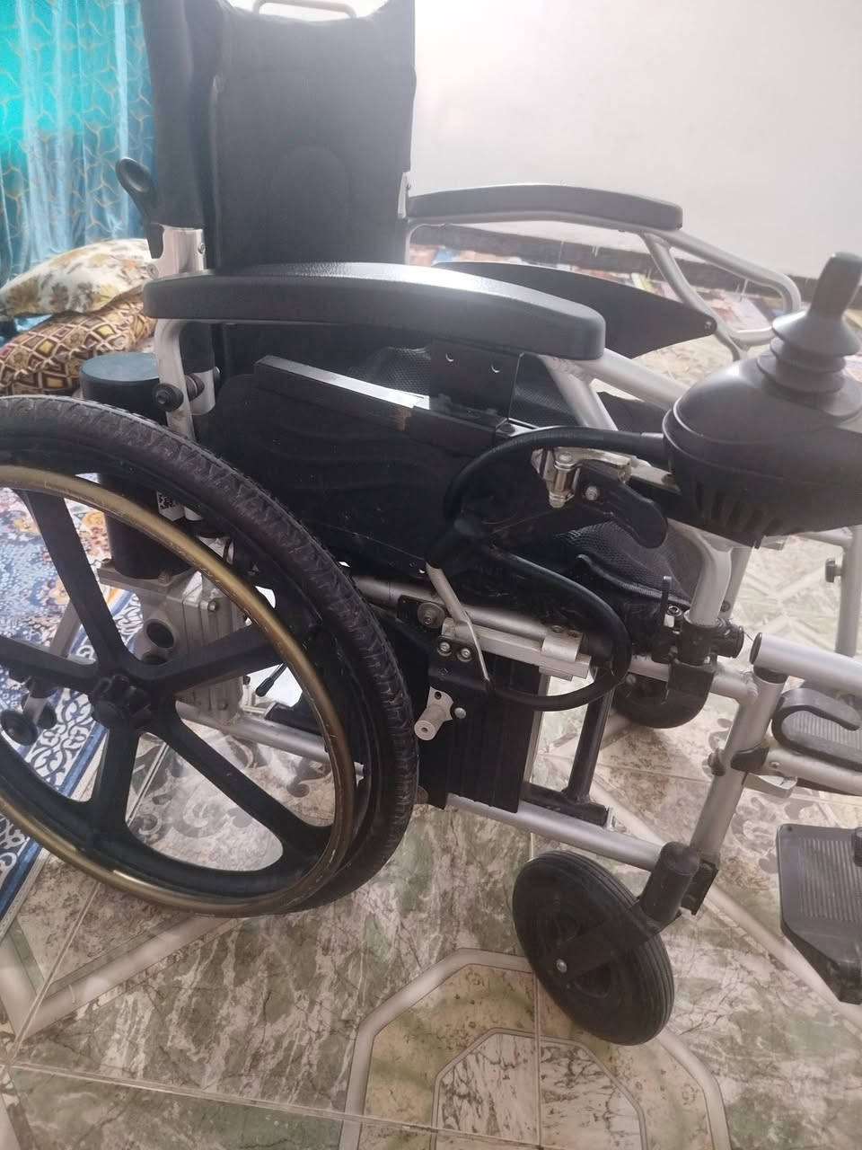 عريانه شحن تطبگ وتتخله بسياره بدون رفع الباتري اريده 500 وبيها مجال مكاني الدوانيه


**إذا كنت صاحب هذا الإعلان وتريد حذفه لأي سبب، رجاءا أرسل رسالة إلى الدعم الفني**