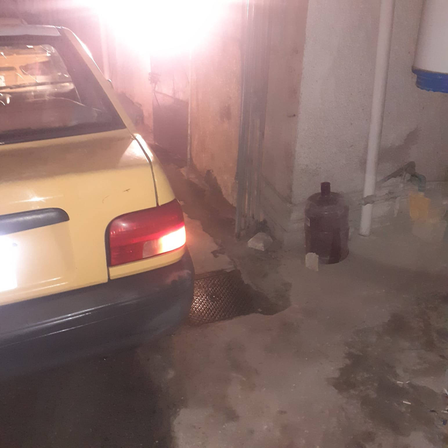 السلام عليكم سايبه موديل 11 شواصي محرك كير مكفولات تبريد ثلج تحويل شوكت متريد يحول ***********
