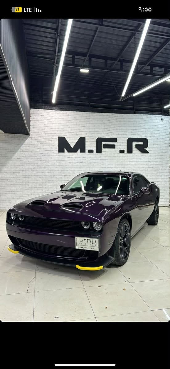 سلام عليكم
جالنجر للبيع لون بنفسجي موديل 2021 sxt
فول مواصفات للاخير عدا الفتحة(شاشة جبيرة -كشنات جلد وتدفئة تبريد كشنات ورادار والخ)
رقم بغداد
ماشية ٣٩الف
تو ويل السيارة
حادث جاملغ جهه سايق وبنيد
سيارة جديدة بمعنى الكلمة
للاستفسار اتصال او واتساب
***********
