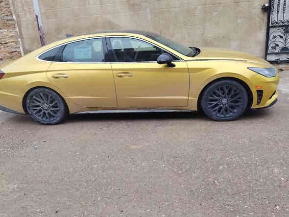 السلام عليكم
سوناته موديل ٢٠ شكل جديد
السياره بدون ايرباك فقط بارد ب جامرلغ
محرك ١٦٠٠ تيربو صاروخ
بصمه أبواب تشغيل عن بعد كامره رادرات
السعر ١٦٥
السياره بسمي تحويل ثاني يوم ***********
